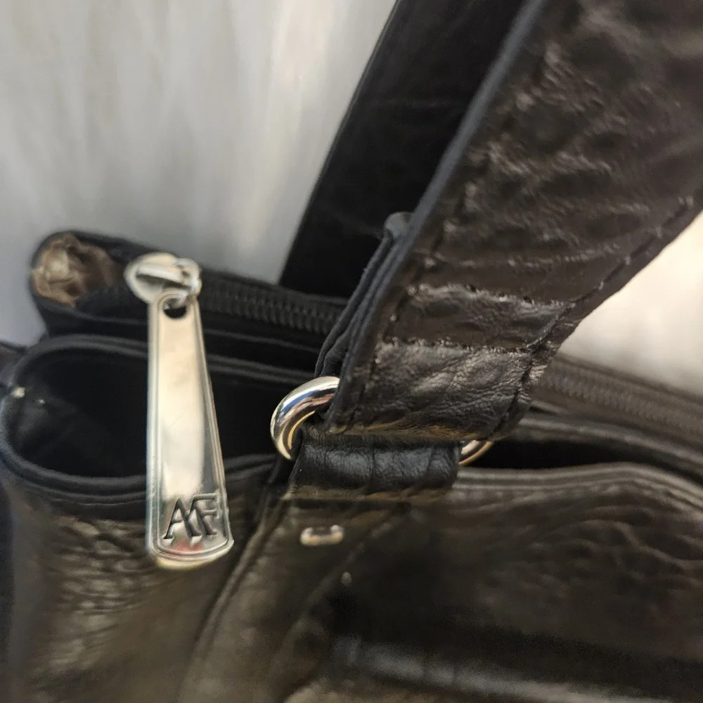 AMF Classic Black Satchel Tote Bag - Picture 7 of 8